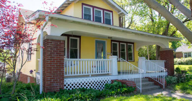 Yellow Cottage House in St. Joseph, Missouri